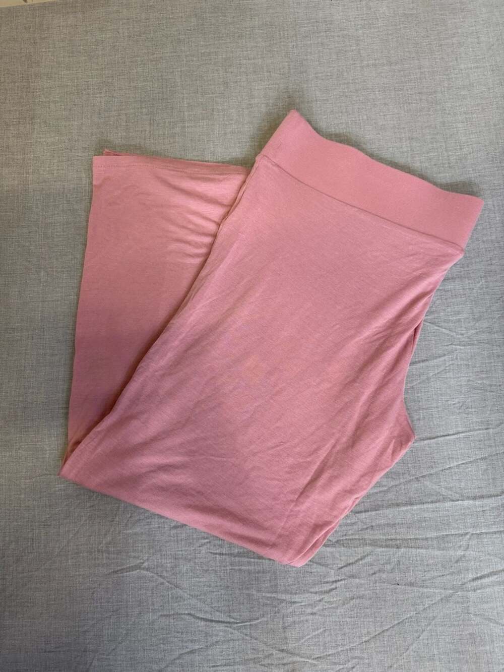 Isabel by Ingrid & Isabel Maternity Postpartum Knit Pants XL Pink - Picture 2 of 5